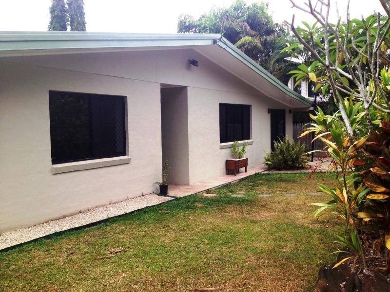 182 Jensen Street, Edge Hill QLD 4870