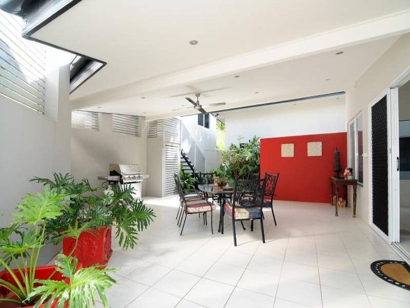 49 Flecker Street, Whitfield QLD 4870