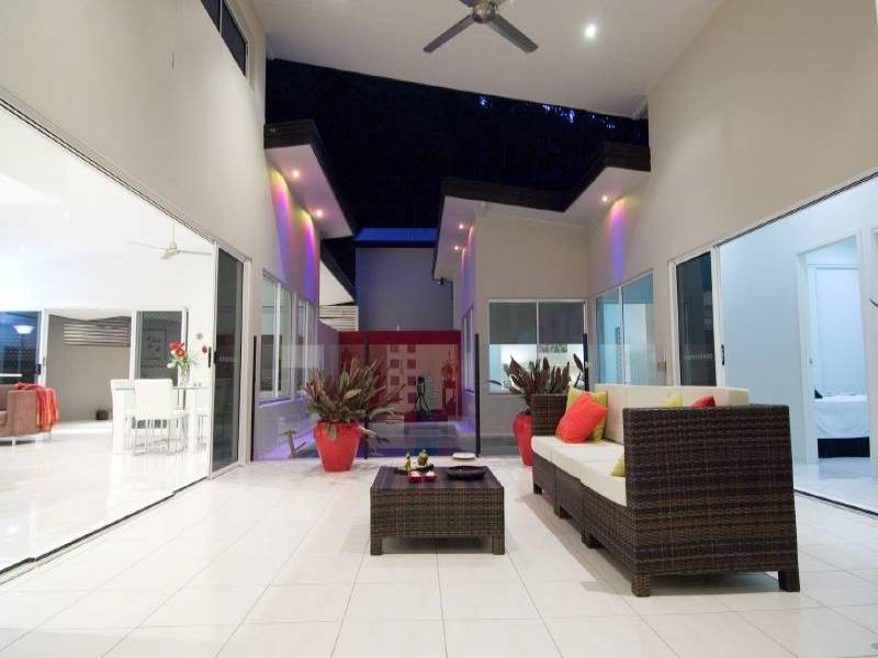 49 Flecker Street, Whitfield QLD 4870