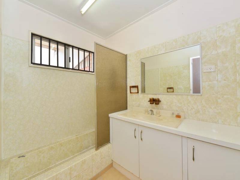 62 Mayers Street, Manunda QLD 4870