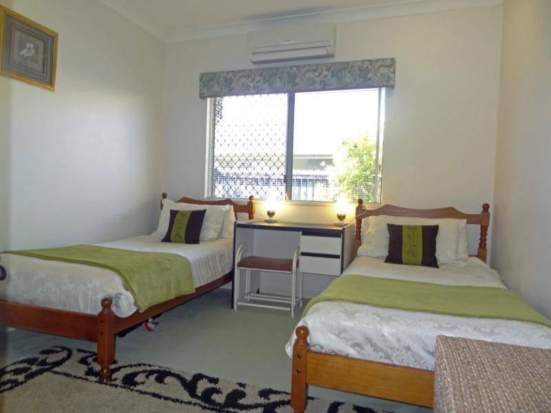 165 McFarlane Drive, Kanimbla QLD 4870