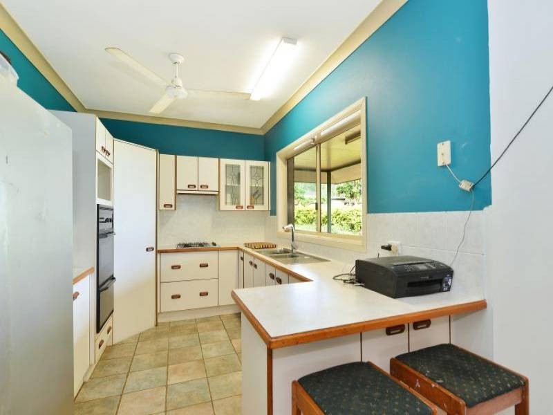 18 Greenford Close, Brinsmead QLD 4870