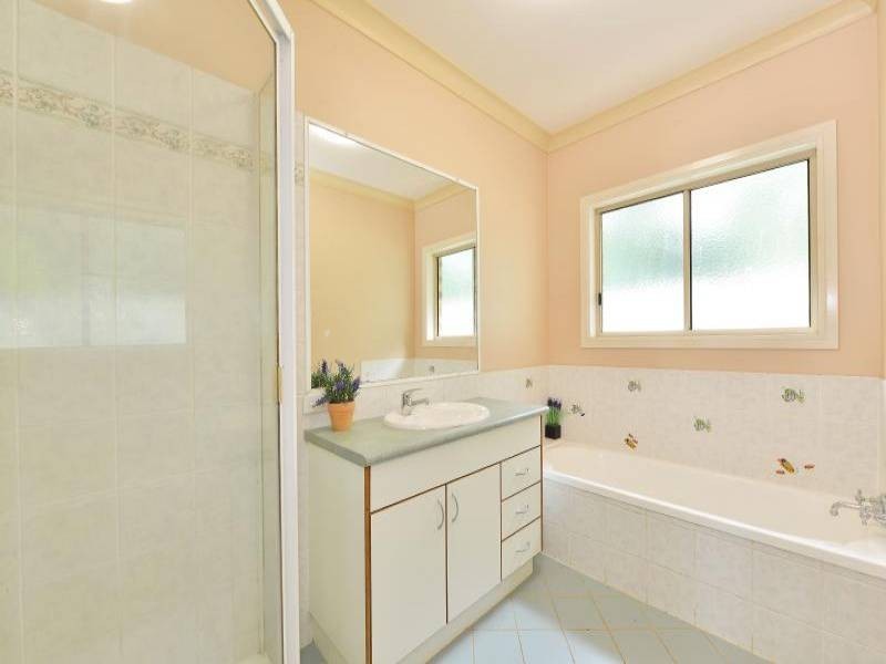 18 Greenford Close, Brinsmead QLD 4870