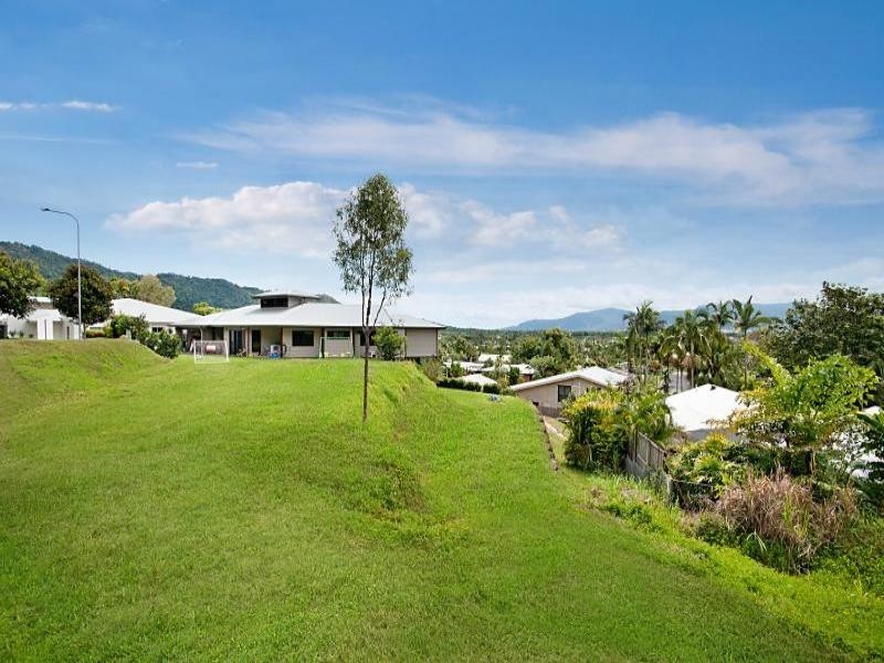 36 Flecker Street, Whitfield QLD 4870