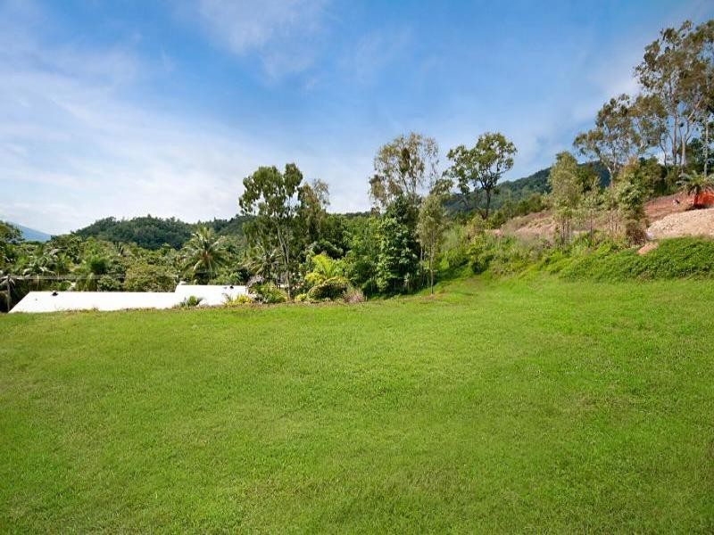 36 Flecker Street, Whitfield QLD 4870