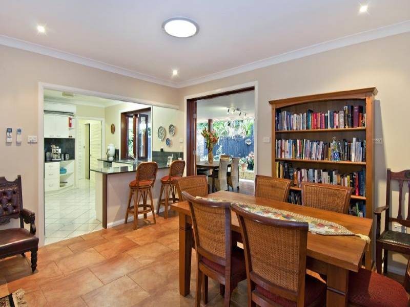 1 Ponticello Street, Whitfield QLD 4870
