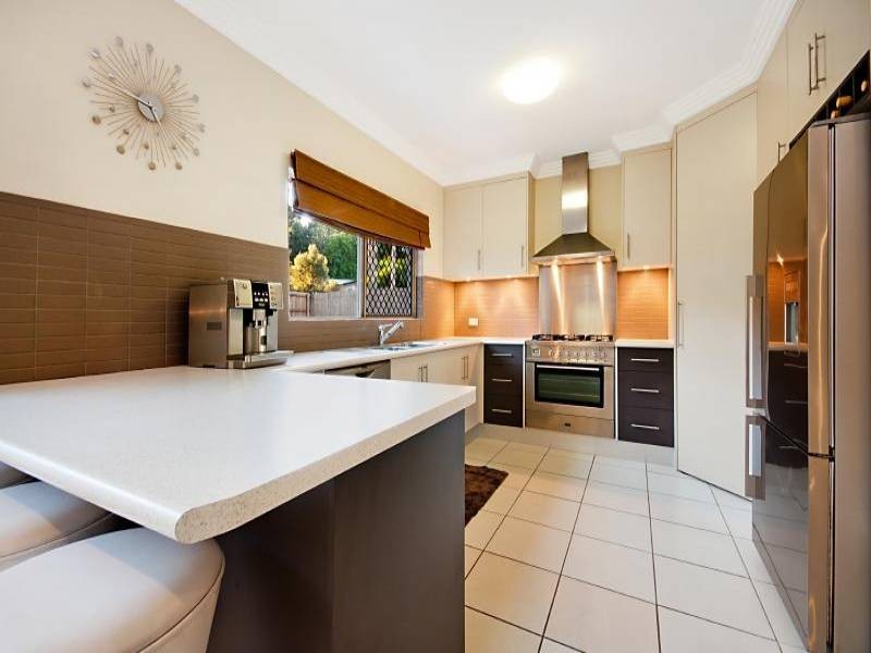 1 Fitzallen Close, Kanimbla QLD 4870