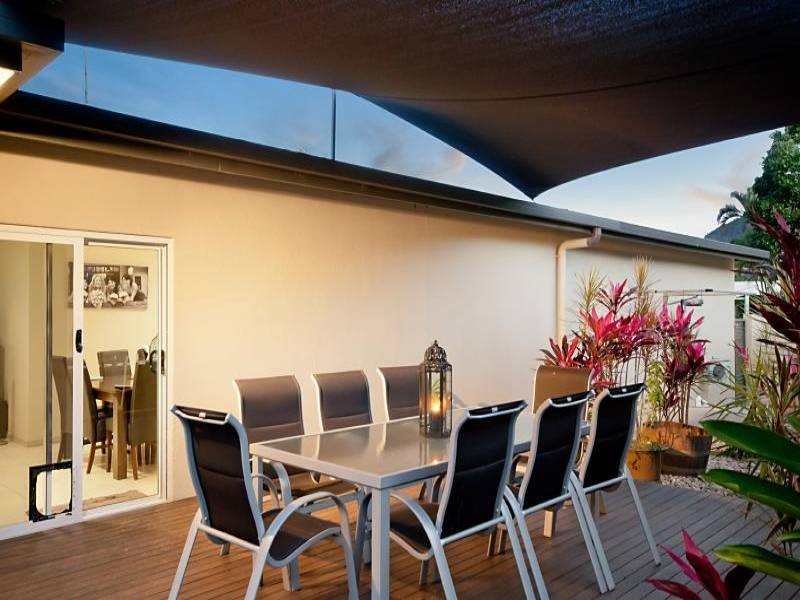 1 Fitzallen Close, Kanimbla QLD 4870