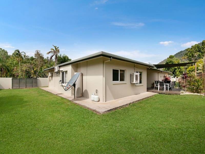 1 Fitzallen Close, Kanimbla QLD 4870