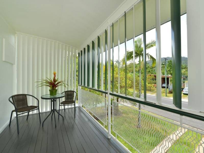 183 Greenslopes Street, Edge Hill QLD 4870