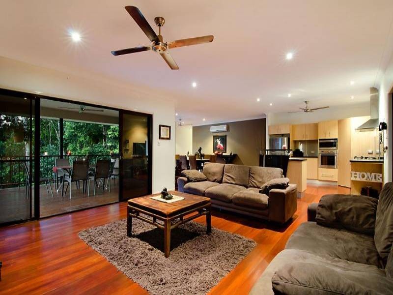 73 Fairley Street, Redlynch QLD 4870