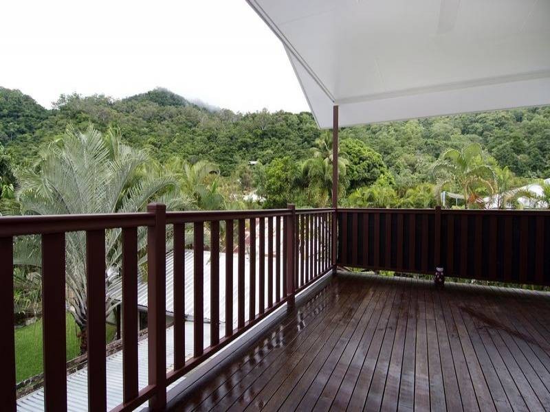 13 Passchendaele Street, Stratford QLD 4870