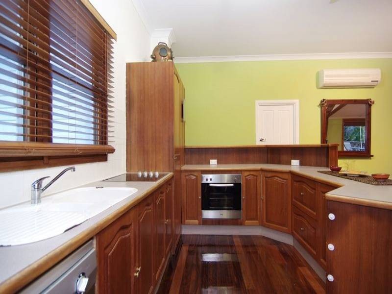 13 Passchendaele Street, Stratford QLD 4870