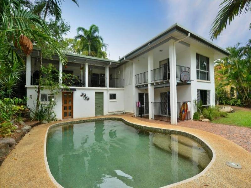 4 Bates Street, Earlville QLD 4870