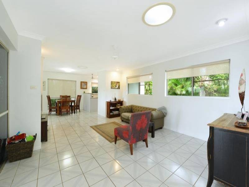 4 Bates Street, Earlville QLD 4870