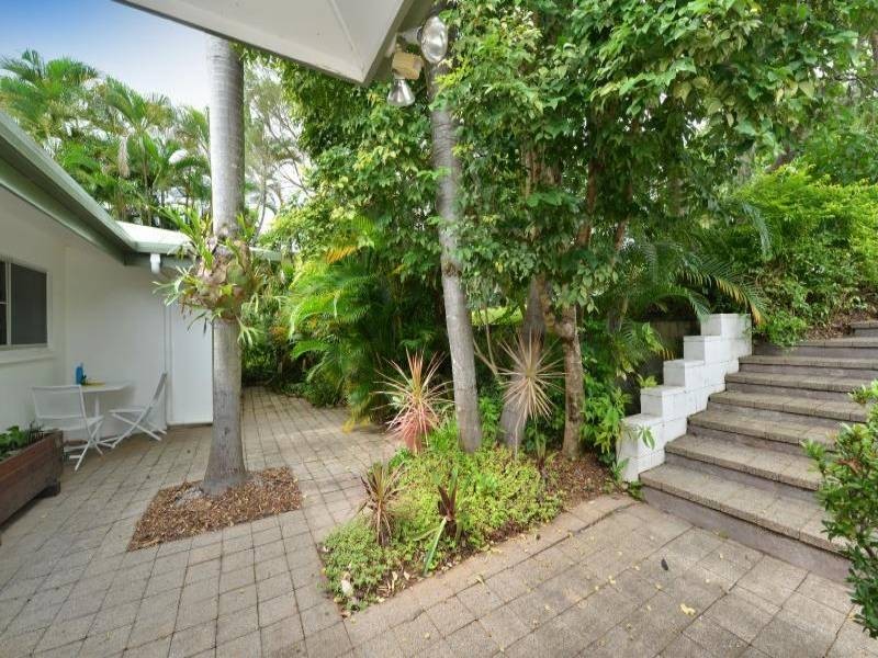 4 Bates Street, Earlville QLD 4870