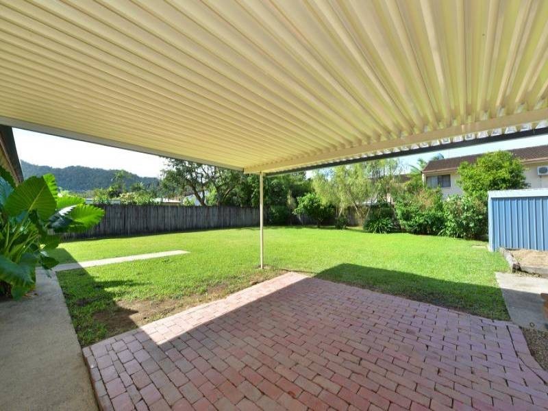 110 Jensen St, Edge Hill QLD 4870
