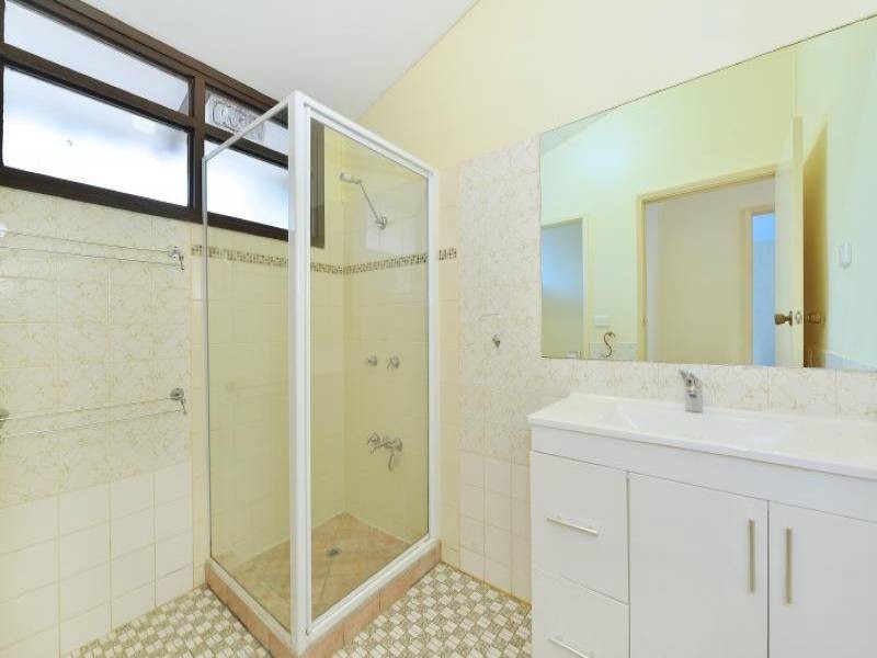 18 Torrance Avenue, Edge Hill QLD 4870