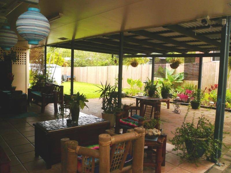 27 Kevin Street, Whitfield QLD 4870
