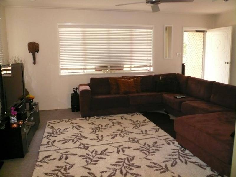 27 Kevin Street, Whitfield QLD 4870