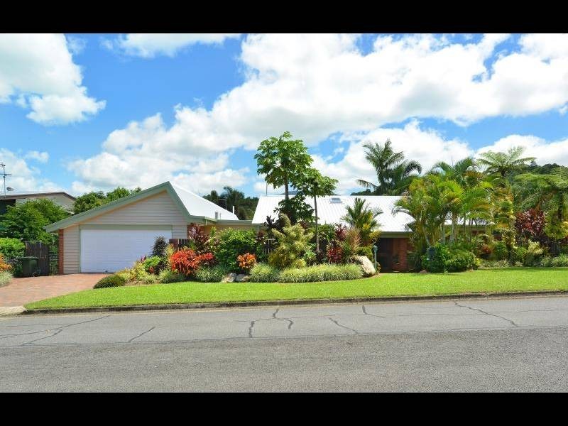 39 Kevin Street, Whitfield QLD 4870