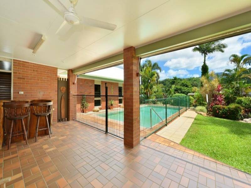 39 Kevin Street, Whitfield QLD 4870