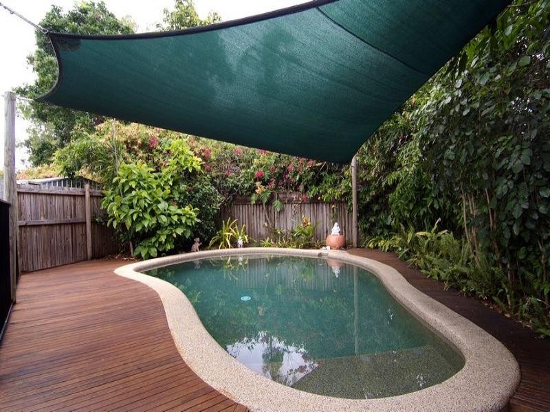 39 Machan Street, Machans Beach QLD 4878