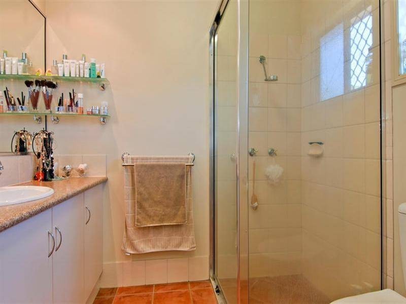 30 Agate Street, Bayview Heights QLD 4868