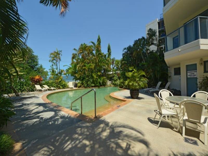 2/181 Esplanade, Cairns North QLD 4870