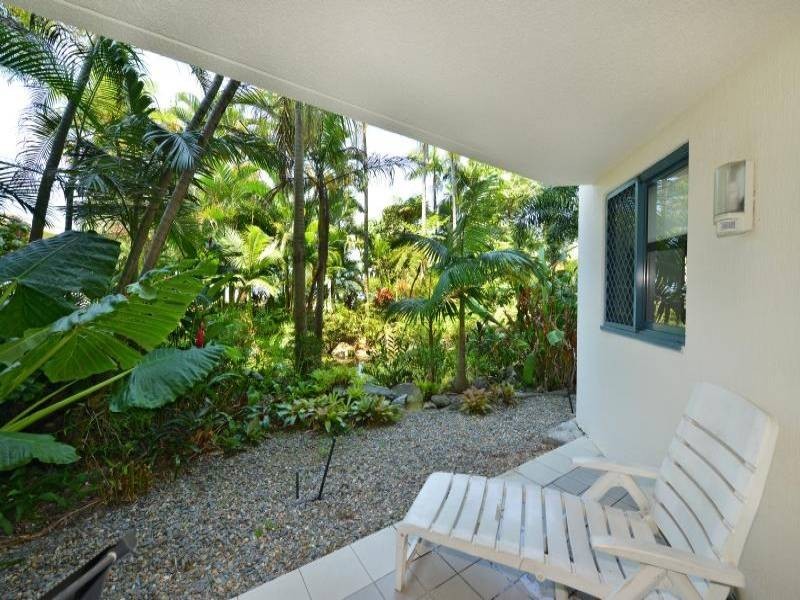 2/181 Esplanade, Cairns North QLD 4870