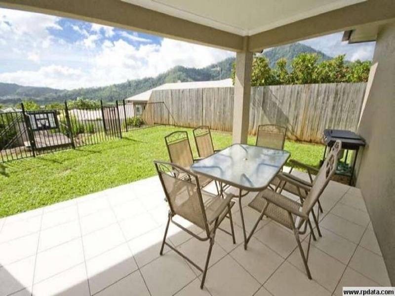 20 Pilosa Street, Redlynch QLD 4870