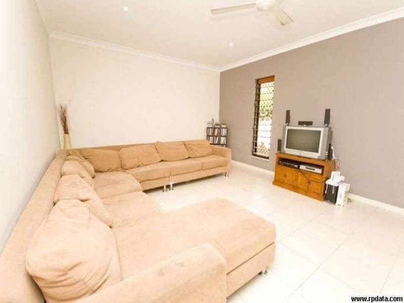 20 Pilosa Street, Redlynch QLD 4870