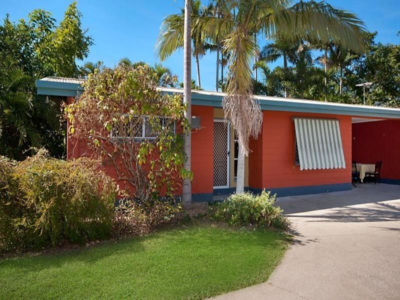 13 Huon Street, Trinity Beach QLD 4879
