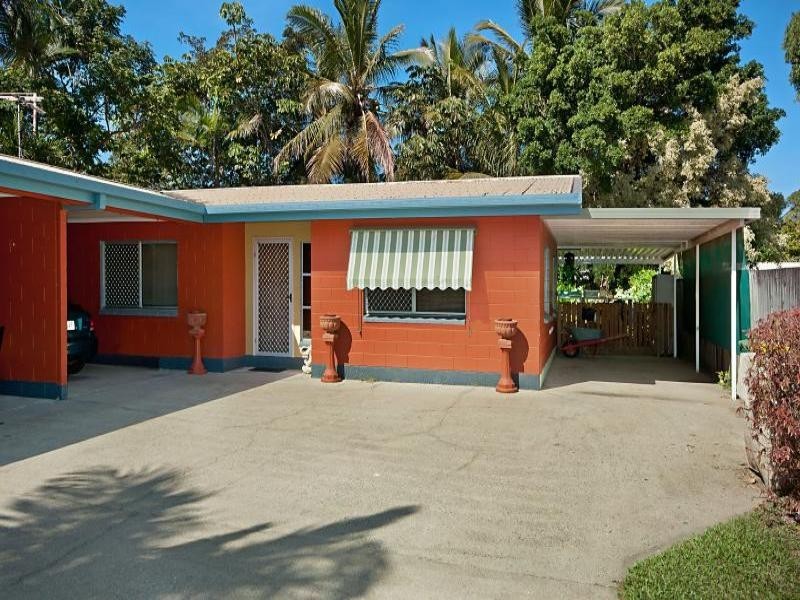 13 Huon Street, Trinity Beach QLD 4879