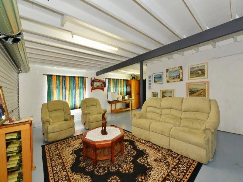 36 Mackey Close, Brinsmead QLD 4870