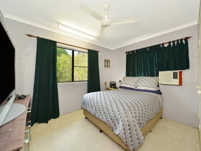 36 Mackey Close, Brinsmead QLD 4870