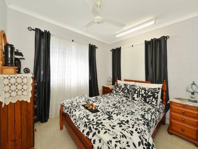 36 Mackey Close, Brinsmead QLD 4870