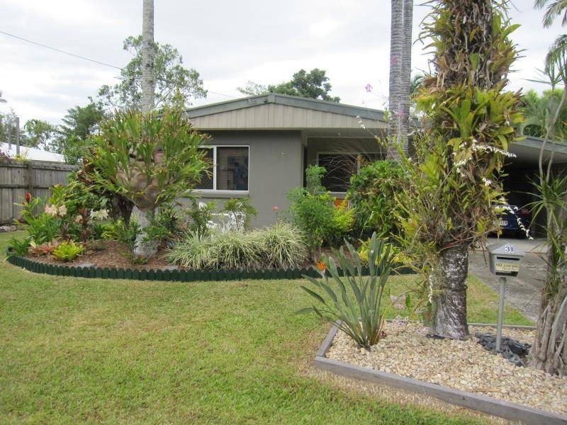 31 Purbeck Place, Edge Hill QLD 4870