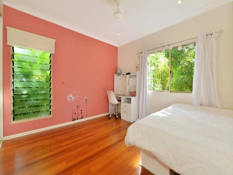 28 Gloucester Street, Whitfield QLD 4870