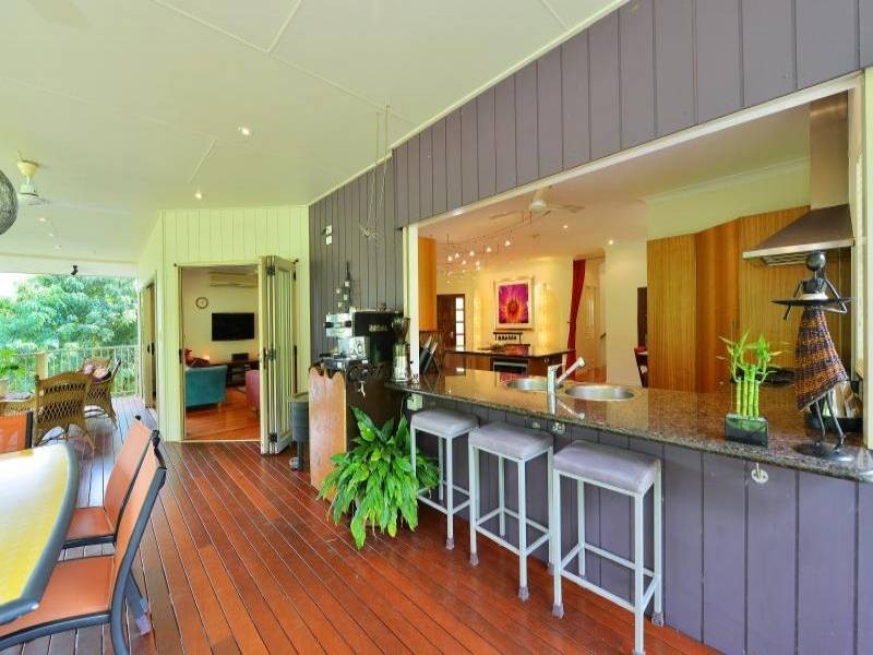 28 Gloucester Street, Whitfield QLD 4870