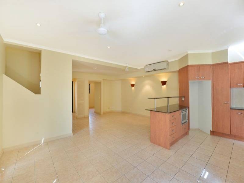 22/5 Arlington Esp, Clifton Beach QLD 4879