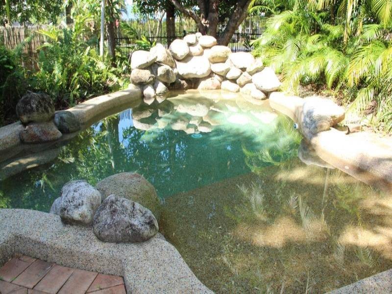 24 Hodel Street, Whitfield QLD 4870