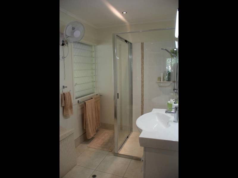 24 Hodel Street, Whitfield QLD 4870