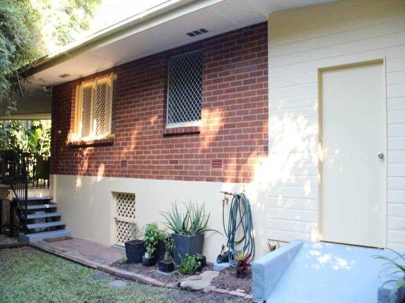 24 Hodel Street, Whitfield QLD 4870