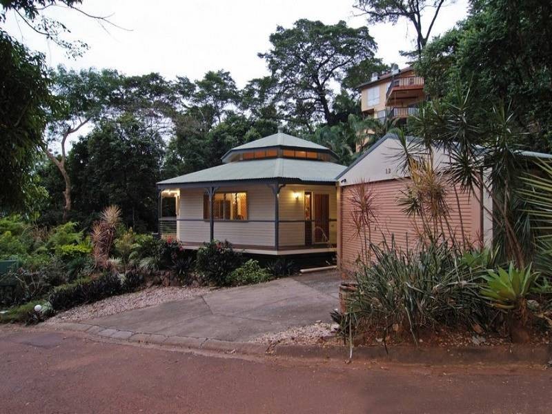 2 Charlekata Close, Freshwater QLD 4870