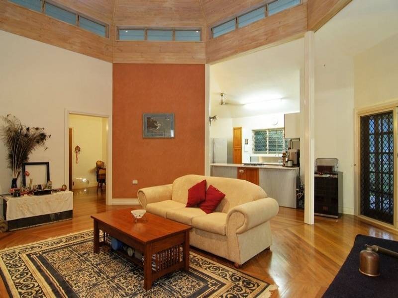 2 Charlekata Close, Freshwater QLD 4870