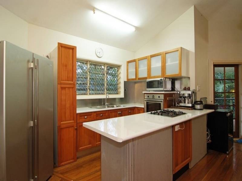 2 Charlekata Close, Freshwater QLD 4870