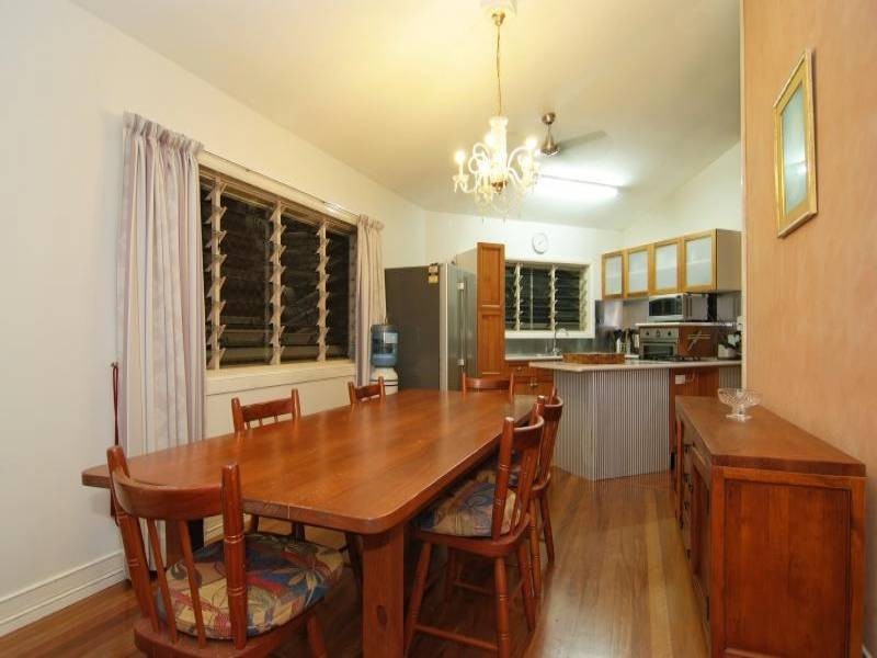 2 Charlekata Close, Freshwater QLD 4870