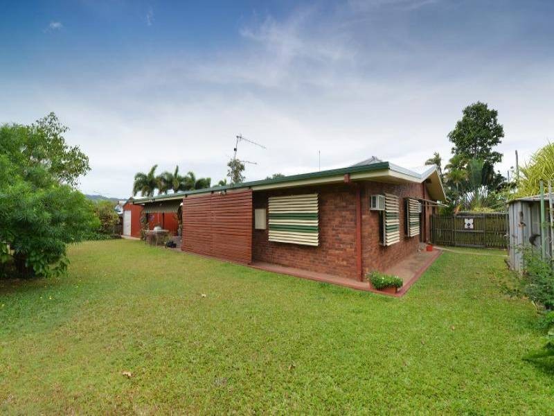 191 Irene Street, Kanimbla QLD 4870