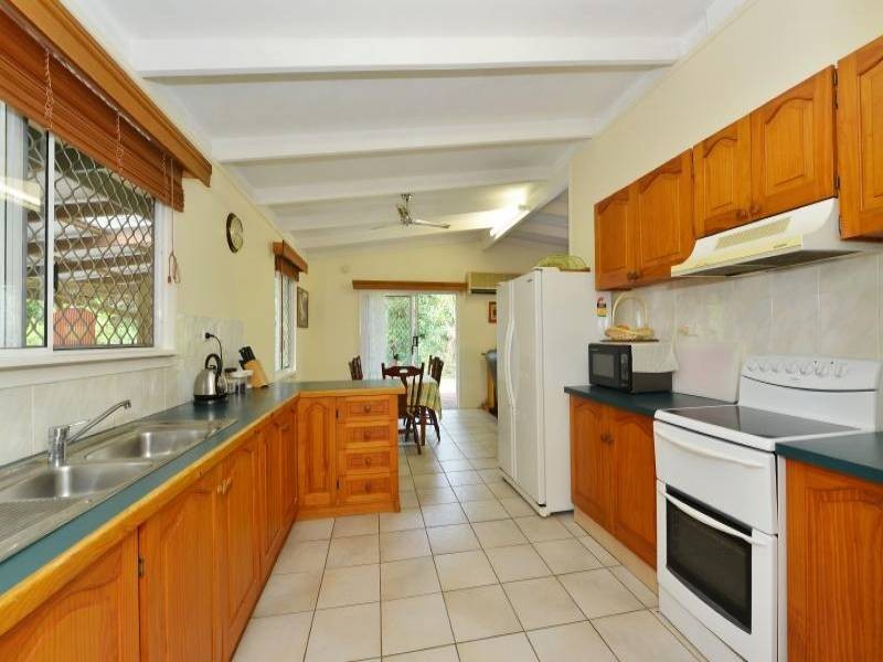 13 Merrybrook Street, Freshwater QLD 4870